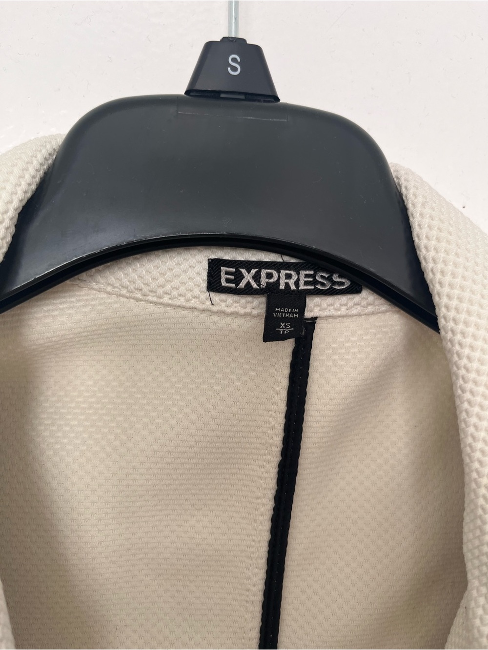Express White Jacket - Picture 3 of 5